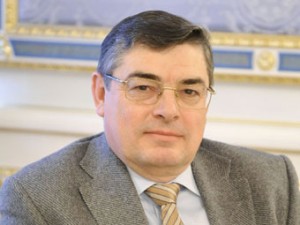 Янукович велел Петру Шатковскому отвечать за безопасность Евро 2012