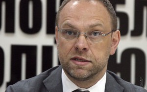 Сергей Власенко сказал, что никаких медведей и отравлений у него не было